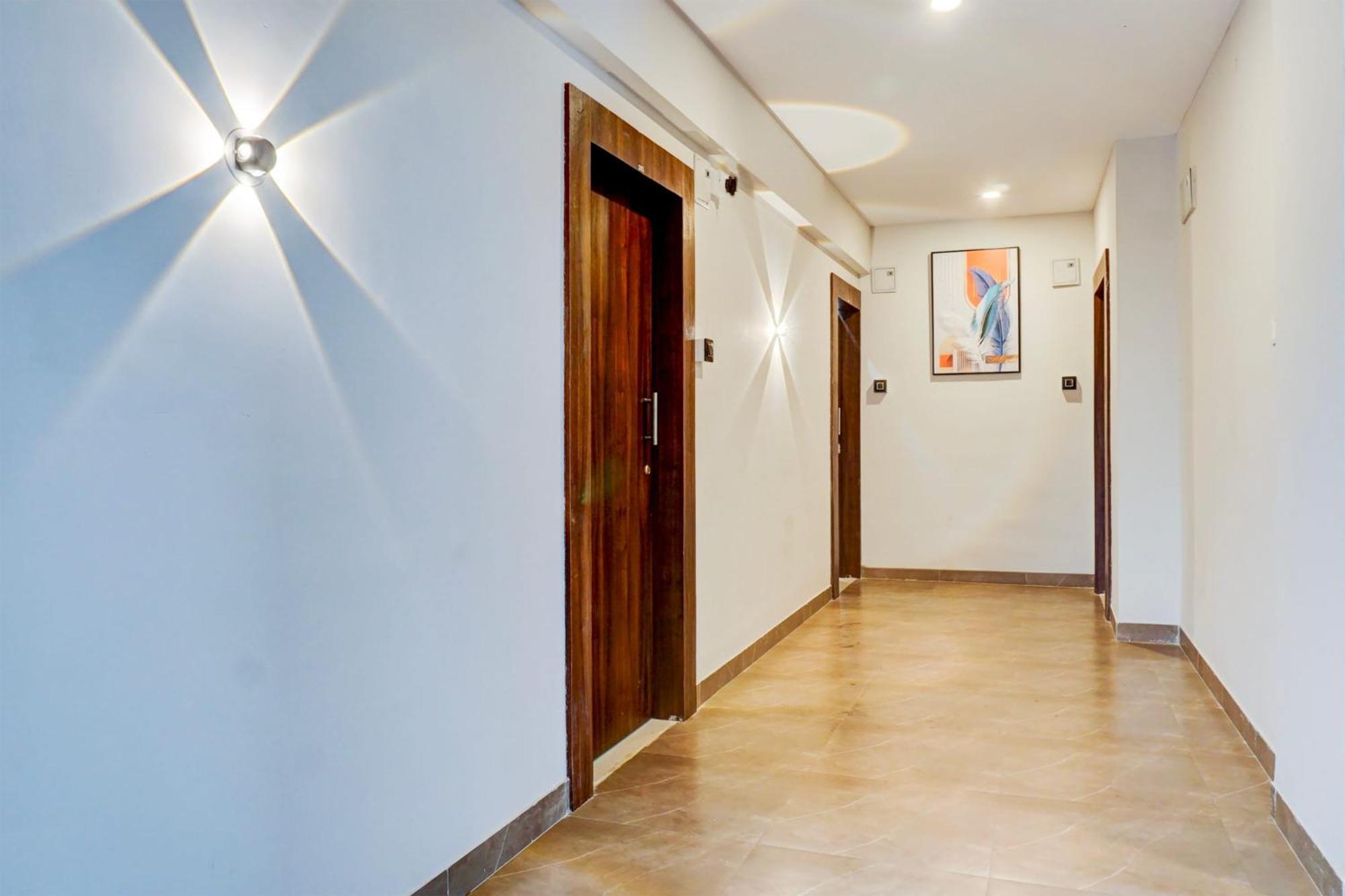 Hotel O Atithi Executive Méribel Village Esterno foto